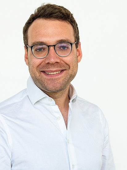 : Dr. med. Daniel Deuter